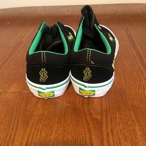 Vans Shake Junt Old Skool Pro Black Low Top Skate